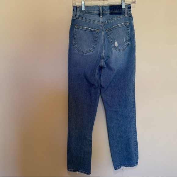 Women’s Abercrombie & Fitch Criss Cross 90’s Straight High Rise Jeans - Picture 4 of 9